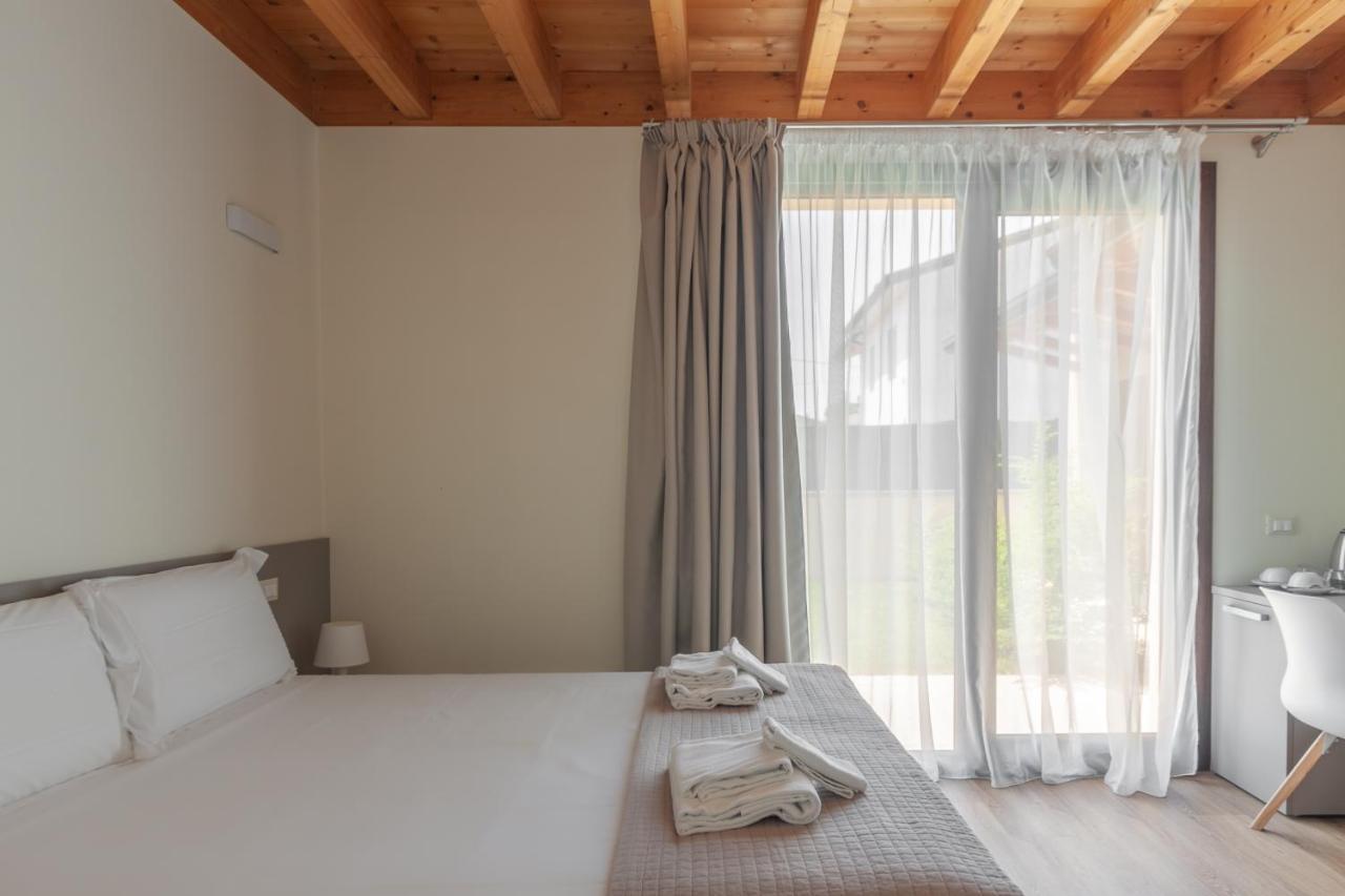 Hotel Garda Relais Castelnuovo del Garda Esterno foto