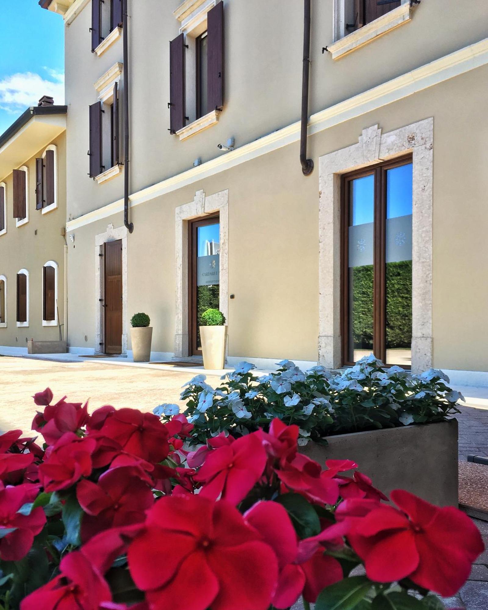 Hotel Garda Relais Castelnuovo del Garda Esterno foto