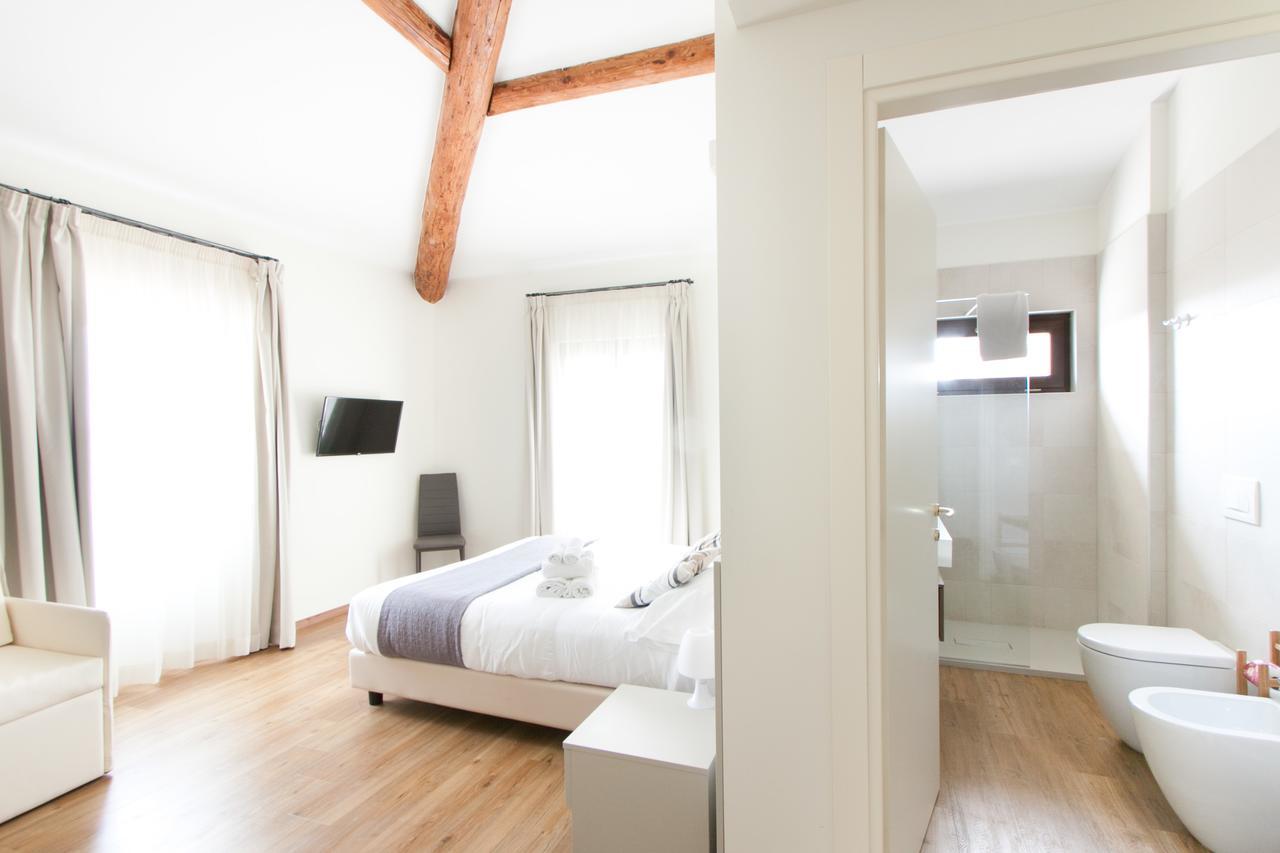 Hotel Garda Relais Castelnuovo del Garda Esterno foto
